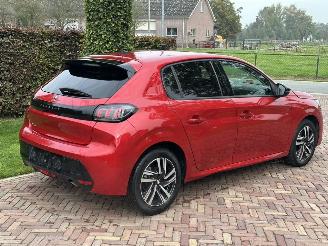 Peugeot 208 1.2 Allure picture 14
