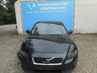Coche siniestrado Volvo C-30 C30 (EK/MK) Hatchback 3-drs 1.6 D 16V (D4164T) [80kW]  (10-2006/12-201=
2) 2009/11