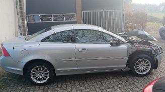 Volvo C-70 C70 (MC) Cabrio 2.5 T5 20V (B5254T7) [169kW]  (03-2007/06-2013) picture 8