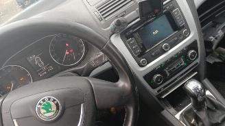 Skoda Octavia Octavia Combi (1Z5) Combi 5-drs 1.2 TSI (CBZB) [77kW]  (02-2010/04-201=
3) picture 3