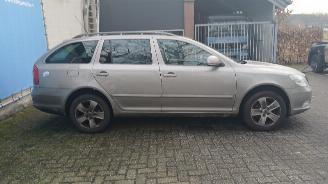 Skoda Octavia Octavia Combi (1Z5) Combi 5-drs 1.2 TSI (CBZB) [77kW]  (02-2010/04-201=
3) picture 2