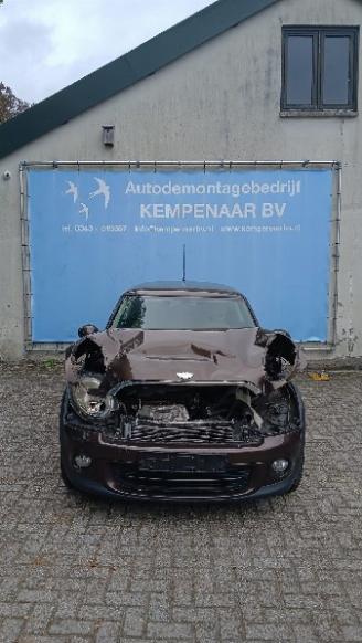 Vrakbiler auto Mini Mini Mini (R56) Hatchback 1.6 16V One (N16-B16A) [55kW]  (03-2010/11-2013) 2011/3