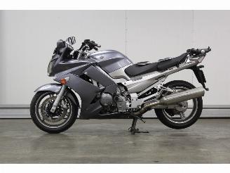 skadebil motor Yamaha FJR 1300  2006/1