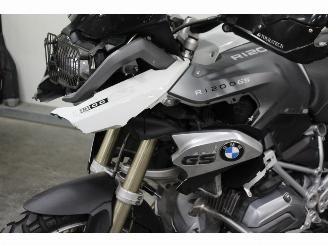 BMW R 1200 GS LC picture 10