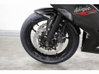 Kawasaki Ninja 650 2025 1 km! picture 6