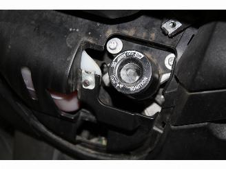 Yamaha YP 400 R picture 6