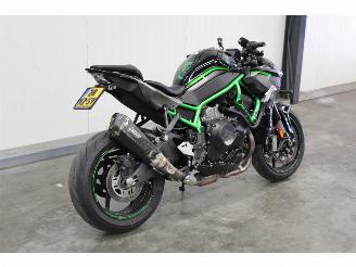 Kawasaki  ZH2 picture 4