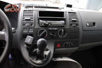 Volkswagen Transporter Transporter/Caravelle T5, Bus, 2003 / 2015 1.9 TDi picture 13