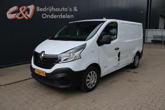 Salvage car Renault Trafic Trafic (1FL/2FL/3FL/4FL), Van, 2014 1.6 dCi 115 2015/6