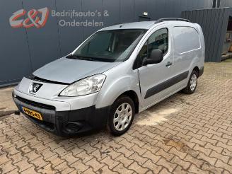 Dezmembrări autoturisme Peugeot Partner Partner Tepee (7A/B/C/D/E/F/G/J/P/S), MPV, 2008 / 2018 1.6 HDiF 90 16V Phase 1 2011/10