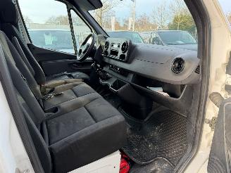 Mercedes Sprinter  picture 29