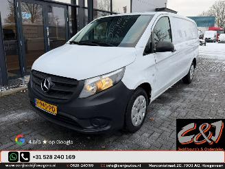 uszkodzony samochody ciężarowe Mercedes Vito  2018/5