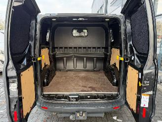 Ford Transit Custom  picture 16