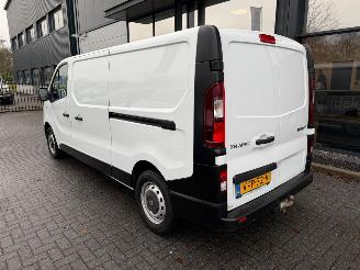 Renault Trafic  picture 8