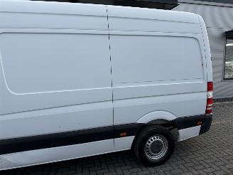 Mercedes Sprinter  picture 10