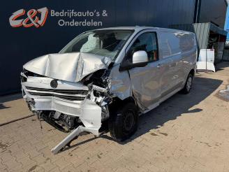 Uttjänta bilar auto Volkswagen Transporter Transporter T7, Van, 2024 2.0 TDI 150 2025/2