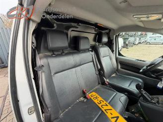 Toyota ProAce ProAce, Van, 2016 1.6 D-4D 95 16V Worker picture 14