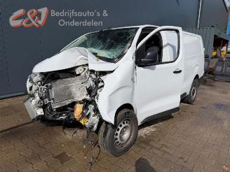 Vrakbiler auto Toyota ProAce ProAce, Van, 2016 2.0 D-4D 140 16V 2024/12