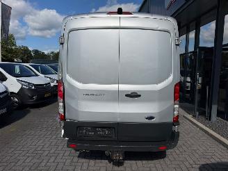 Ford Transit  picture 8