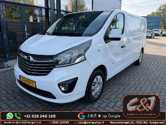 danneggiata veicoli commerciali Opel Vivaro  2016/10