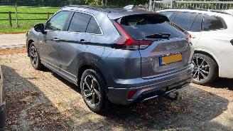 krockskadad bil auto Mitsubishi Eclipse Cross 2.4 PHEV INSTYLE 2021/5