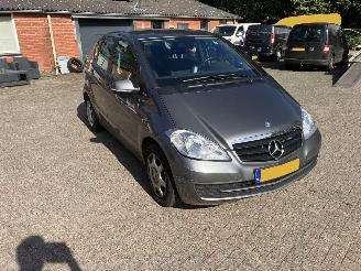 Auto incidentate Mercedes A-klasse 160 BLUE  EFFICIENCY 2012/4