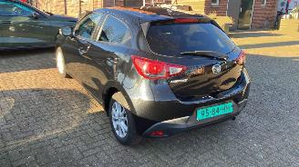 Mazda 2 gereserveerd picture 3
