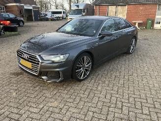 Schadeauto Audi A6 50 TFSI EQuatro S Edition 2023/8