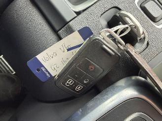 Volvo V-60 2.4 D6 AWD Hybride  R Design picture 15