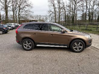 uszkodzony samochody osobowe Volvo Xc-60 2.4 D5 SUMMUM 2010/6