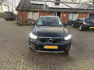 skadebil auto Volvo XC40 T3 BENZINE SCHUIFDAK 2019/11