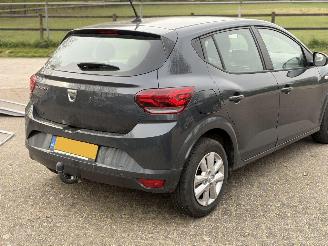 Dacia Sandero bi- fuel picture 5