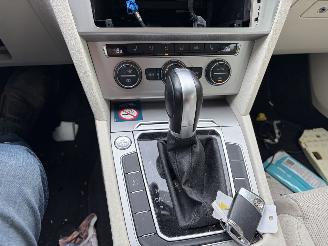 Volkswagen Passat 2.0 TDI automaat picture 12