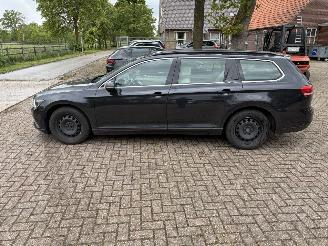 Volkswagen Passat 2.0 TDI automaat picture 6