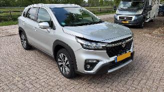 krockskadad bil auto Suzuki SX4 , SUZUKI , S-C 2022/12