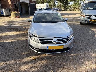 Damaged car Volkswagen Passat cc 2.0 vol leer 2013/7