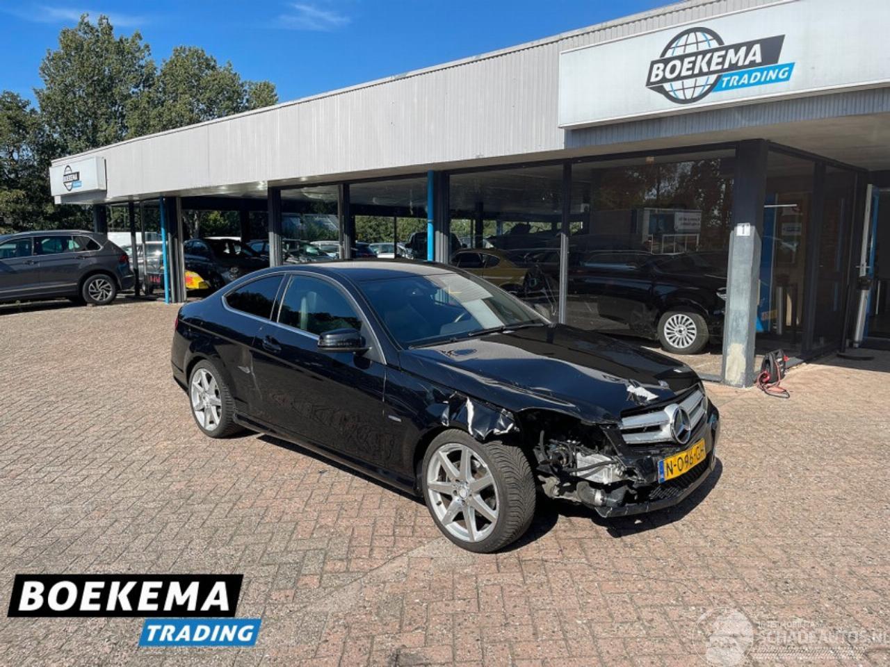 Mercedes C-klasse 180 Coupe Facelift Navi H&K Clima Stoelverw.