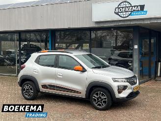 škoda osobní automobily Dacia Spring Comfort Plus (Orange Pack) 27 kWh Leder Clima Navi Cruise 2021/12