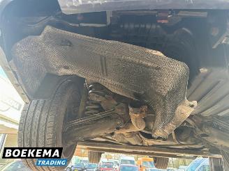 BMW 3-serie 325i High Executive 218PK Automaat Leer picture 6