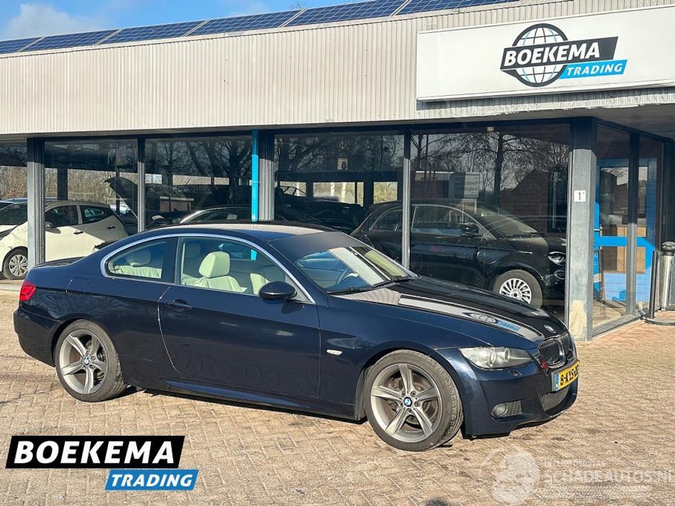 BMW 3-serie 325i High Executive 218PK Automaat Leer