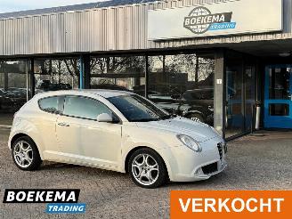 krockskadad bil auto Alfa Romeo MiTo 1.3 JTDm ECO Essential Clima Elektrische Ramen 2011/4