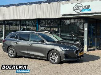 Coche accidentado Ford Focus Wagon 1.0 EcoBoost Hybrid Titanium Stoel/Stuurverw. Navigatie Camera 2024/3