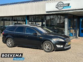 Vaurioauto  passenger cars Ford Mondeo Wagon 2.0 TDCi Titanium Automaat Memory Navigatie Keyless 2010/4