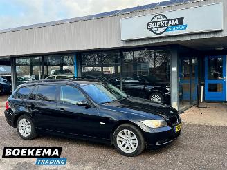 Voiture accidenté BMW 3-serie 318i 130PK Leer Airco 2007/3