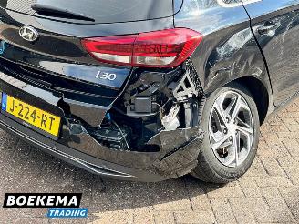 Hyundai I-30 1.5 T-GDi MHEV Stoel/Stuur Verwarming + Ventilatie Navigatie Camera picture 6