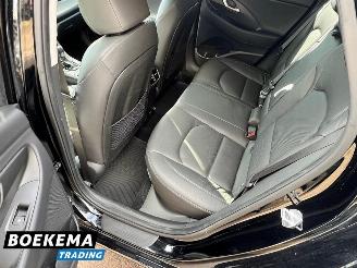 Hyundai I-30 1.5 T-GDi MHEV Stoel/Stuur Verwarming + Ventilatie Navigatie Camera picture 16