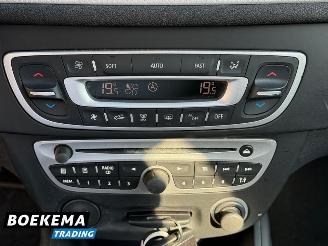 Renault Mégane Estate 1.4 TCe Dynamique Navigatie Climate Cruise PDC picture 21