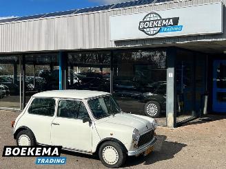 damaged passenger cars Austin Mini 1000 Mayfair kat. 1987/8
