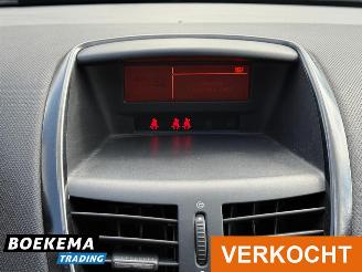 Peugeot 207 1.6 16V T Le Mans 150PK Climate Cruise Schaalstoelen picture 21