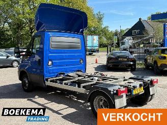 Iveco Daily 40C21 3.0 Hi-Matic Clixtar Geveerde-stoel Climate Navigatie Tacho Webasto picture 3